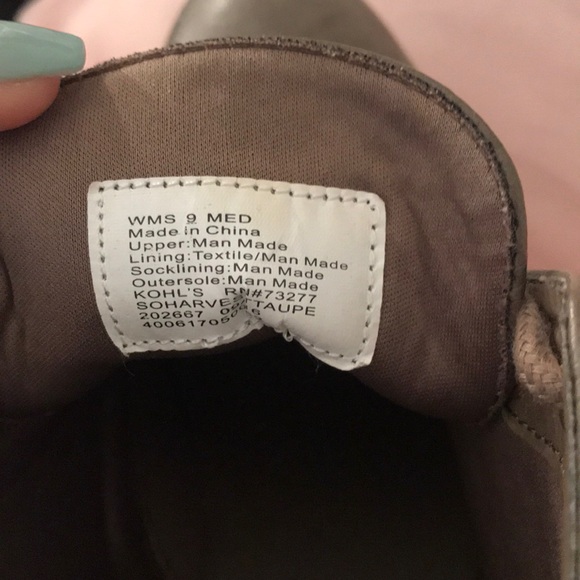 brown boots - Picture 6 of 6